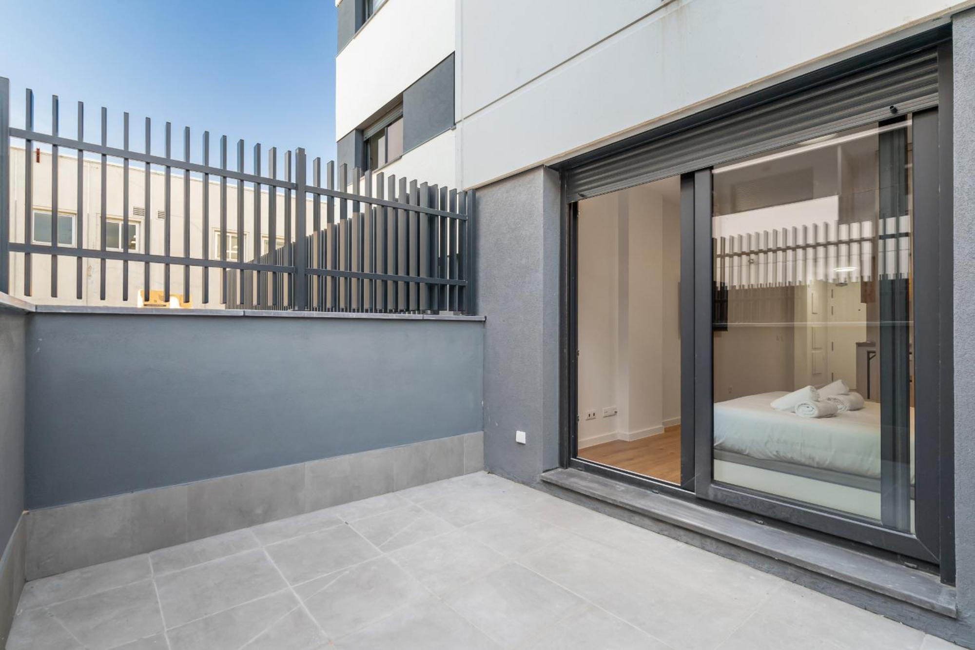 Apartamentos Con Piscina De Invierno Y Garaje Alquiler Temporal San Sebastián de los Reyes Εξωτερικό φωτογραφία